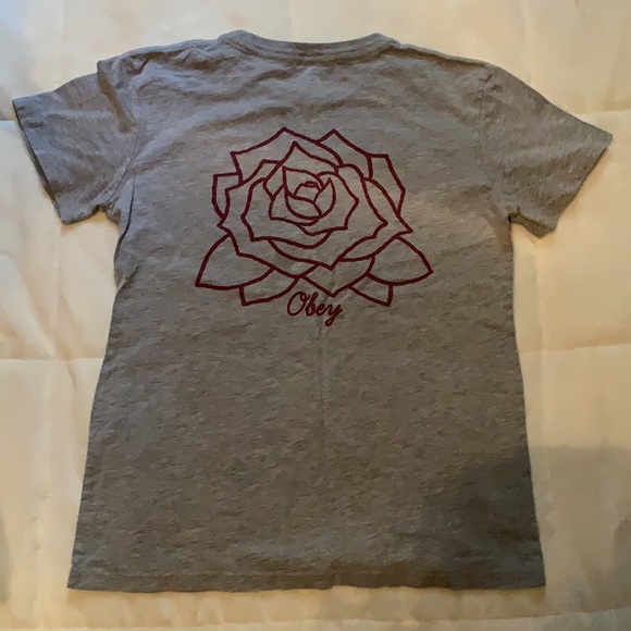 Obey top - Picture 4 of 4